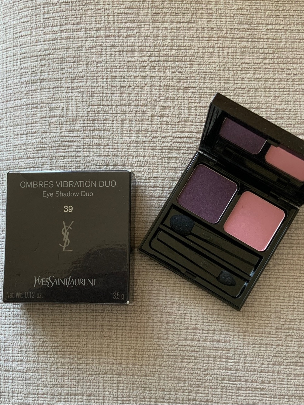 Yves Saint Laurent Vibration Eye Shadow Duo 39 Velvet Plum & Rose Satin.